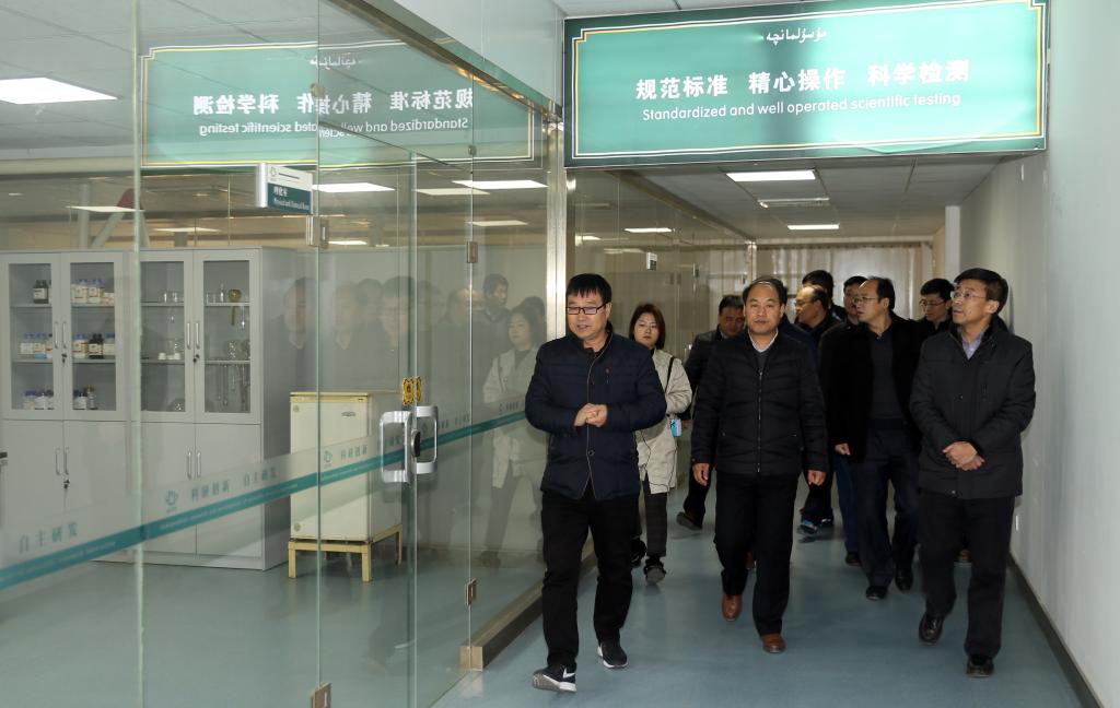 副院长梅创社一行考察陕西心特软食品有限责任华体会