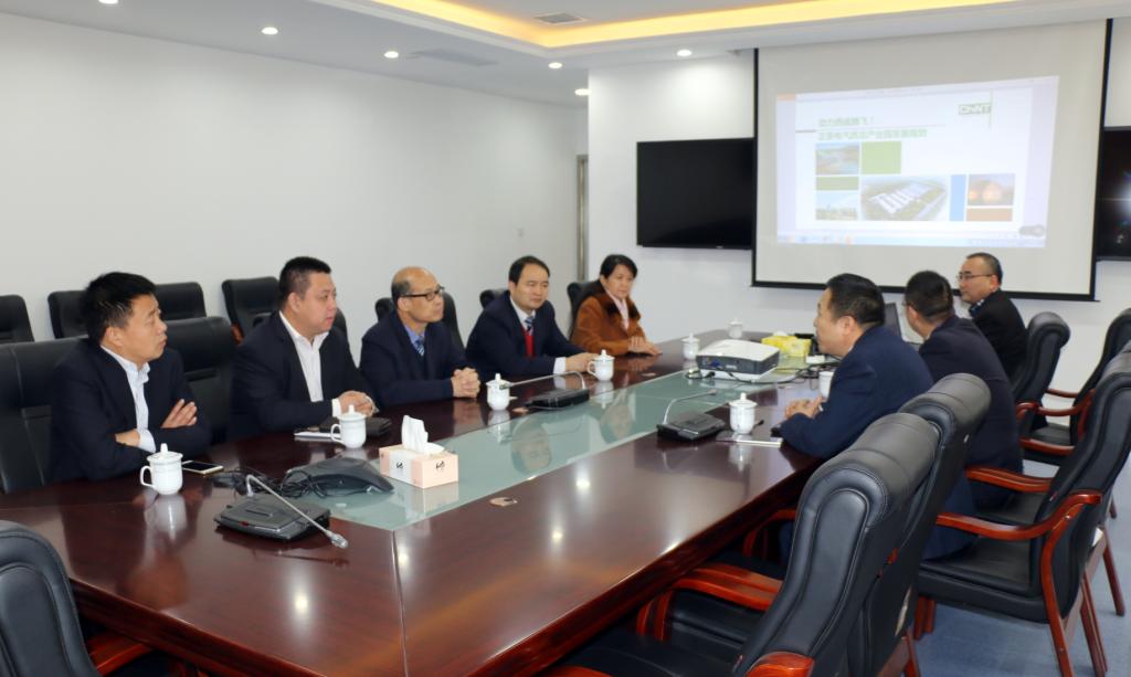 我院与正泰电气股份华体会签署校企战略合作协议