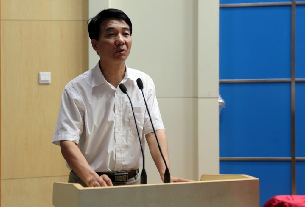 党委书记崔岩作动员讲话