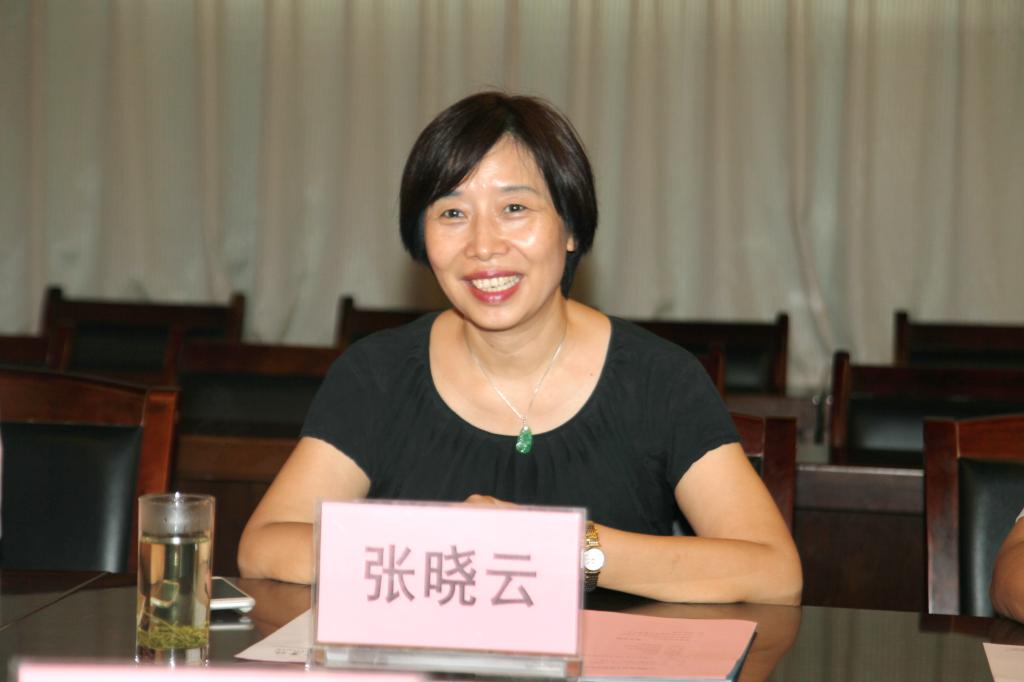 院长张晓云详细介绍了学院近年来的建设发展情况