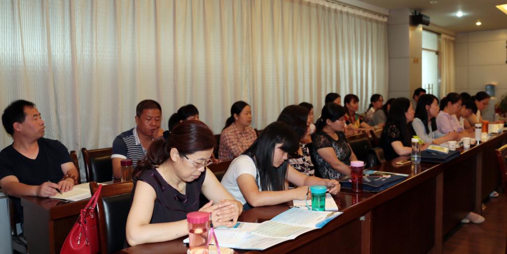 西安市职业学校50名教师参加开班仪式