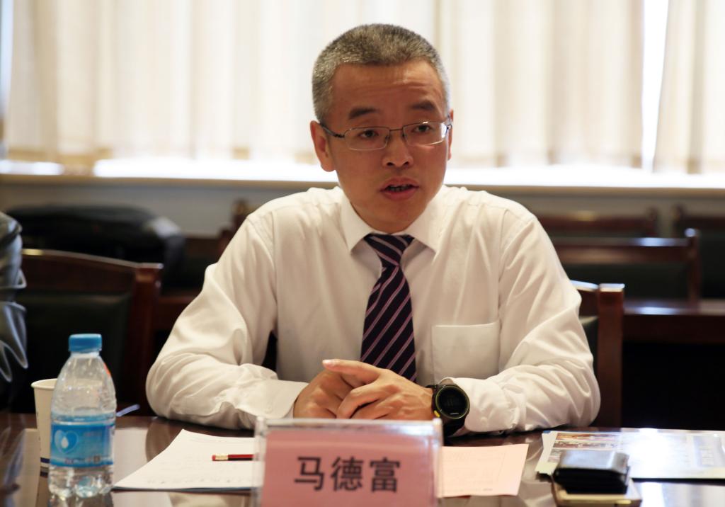 新道科技高级副总裁马德富介绍华体会情况