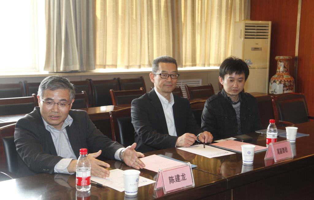 陈建龙部长一行与学院领导座谈